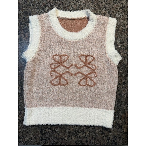 Unknown Sweaters - Fuzzy Knit Bow Graphic Sweater Vest Sleeveless Crew‎ Neck Pink White Size M